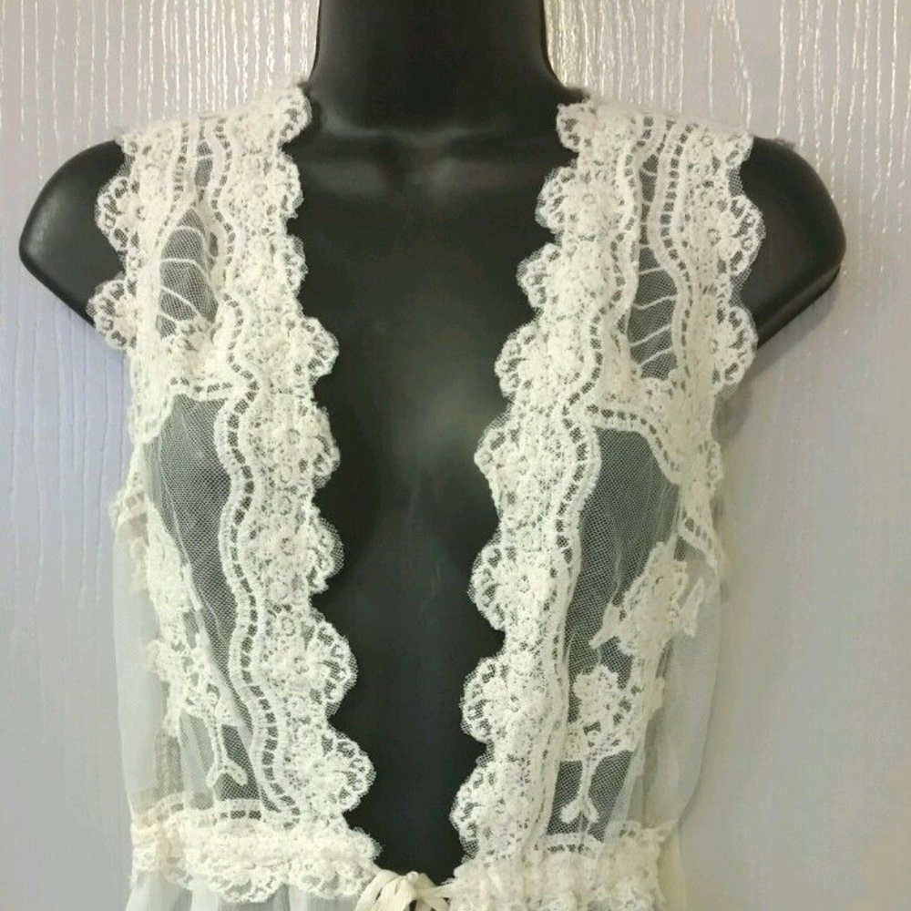 Adiva brand ladies lace / sheer XL